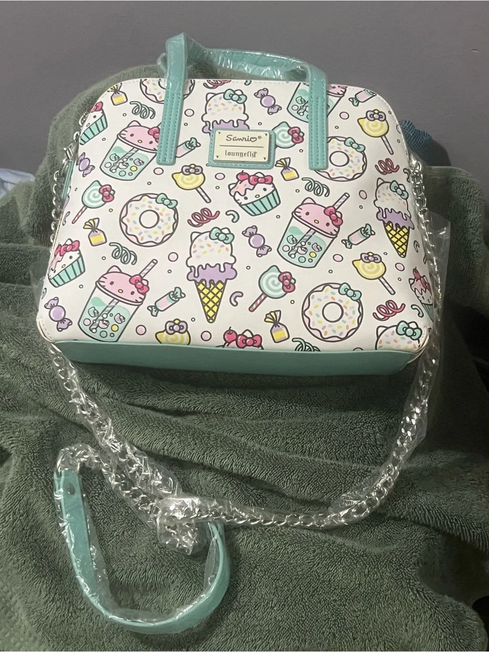 Loungefly Hello Kitty Sweet treats cross-body bag